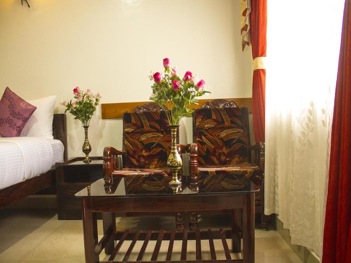 Hotel Oyo 3217 Kurinji Residency Udagamandalam Exterior foto